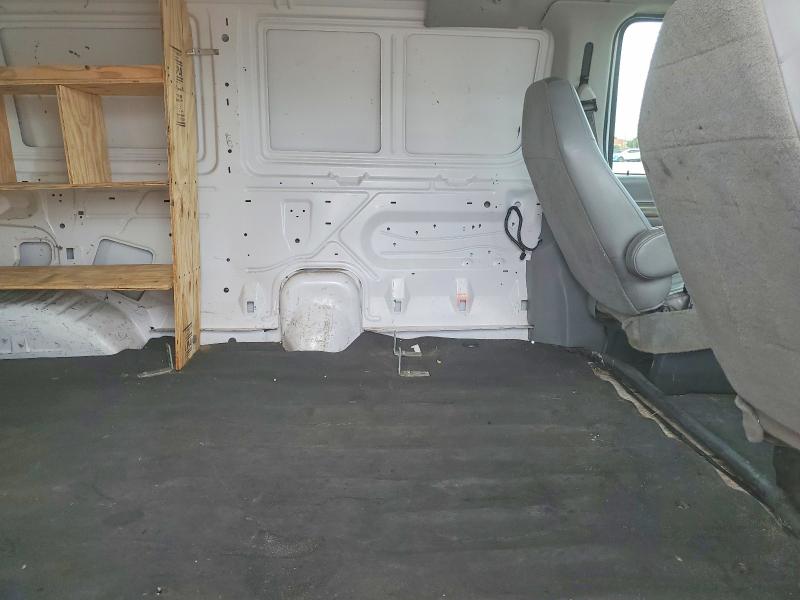 54851706 :رقم المزاد ، 1FTNE24L64HB31805 vin ، 2004 Ford Econoline مزاد بيع