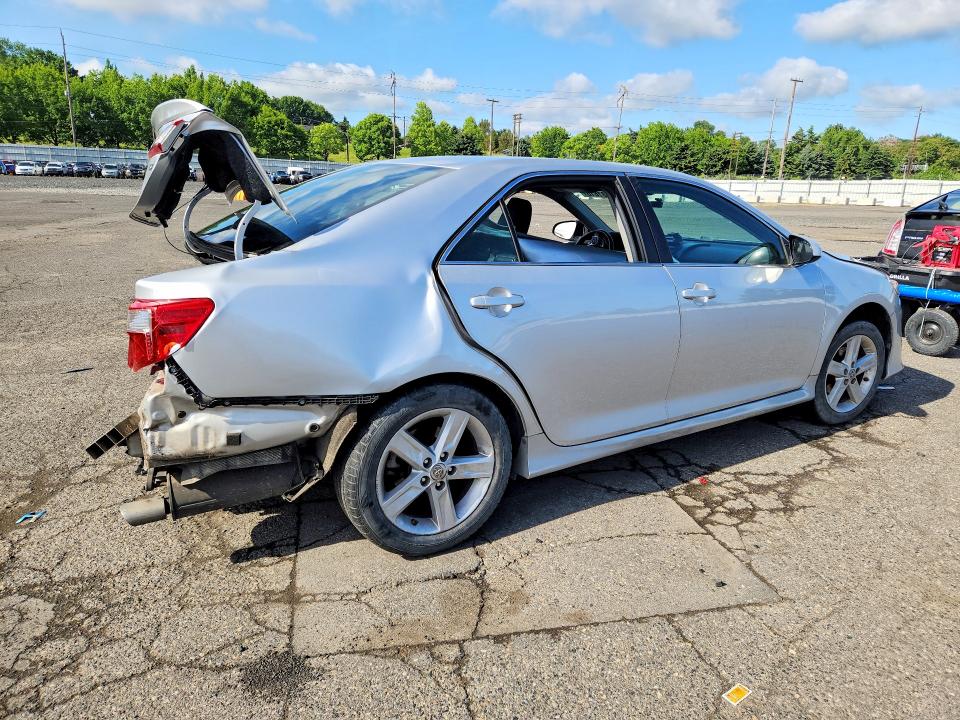 2014 Toyota Camry მანქანა იყიდება აუქციონზე, vin: 4T1BF1FKXEU861249, აუქციონის ნომერი: 53581616
