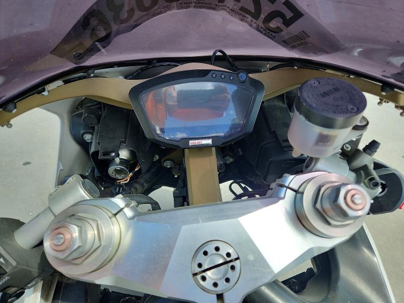 2009 Ducati 1198 მანქანა იყიდება აუქციონზე, vin: ZDM1XBLW59B024151, აუქციონის ნომერი: 52468536