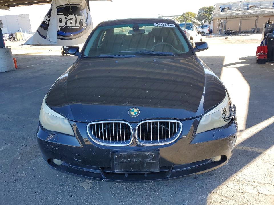 2007 Bmw 550 მანქანა იყიდება აუქციონზე, vin: WBANB535X7CP07830, აუქციონის ნომერი: 54121366