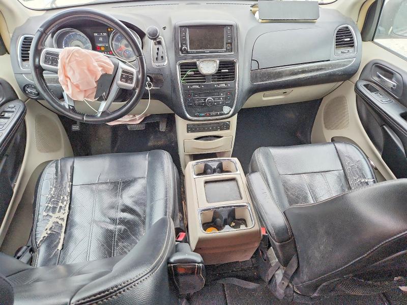 2011 Chrysler Town & Country მანქანა იყიდება აუქციონზე, vin: 2A4RR8DG4BR734002, აუქციონის ნომერი: 52210606