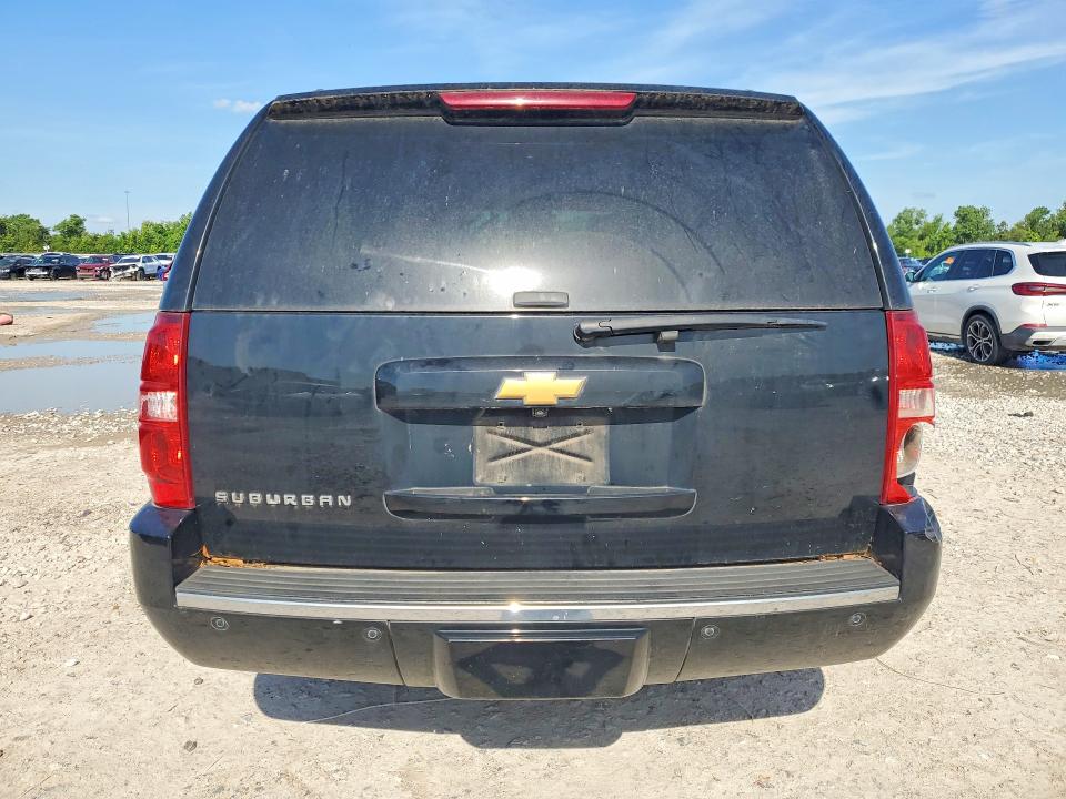 52081736 :رقم المزاد ، 1GNSCKE08ER149089 vin ، 2014 Chevrolet Suburban مزاد بيع