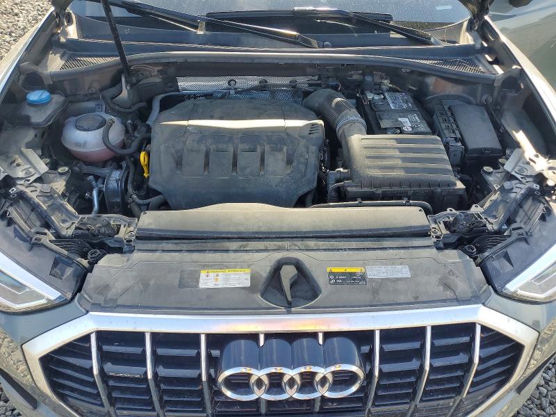 54894126 :رقم المزاد ، WA1EECF37N1072206 vin ، 2022 Audi Q3 مزاد بيع
