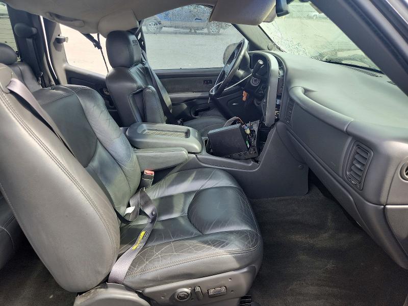 2003 Chevrolet Silverado მანქანა იყიდება აუქციონზე, vin: 2GCEK19N331302380, აუქციონის ნომერი: 54798376