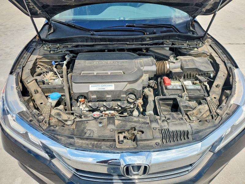 2016 Honda Accord მანქანა იყიდება აუქციონზე, vin: 1HGCR3F09GA002086, აუქციონის ნომერი: 55003976