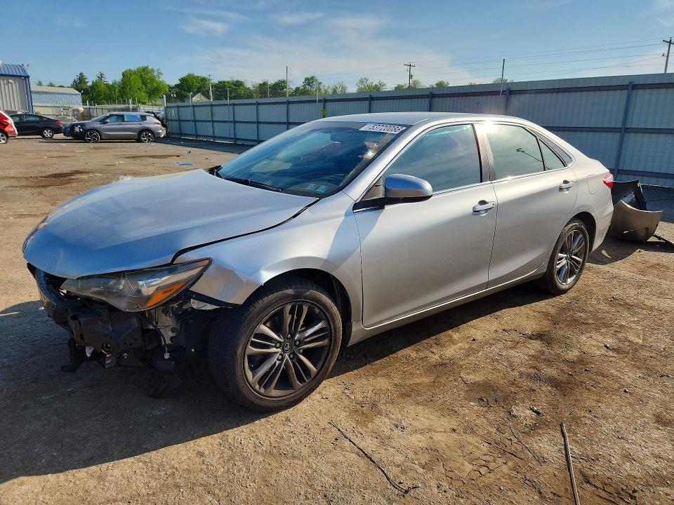 53720086 :رقم المزاد ، 4T1BF1FK4HU751186 vin ، 2017 Toyota Camry مزاد بيع