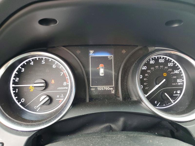 54825266 :رقم المزاد ، 4T1B11HK5JU101803 vin ، 2018 Toyota Camry مزاد بيع