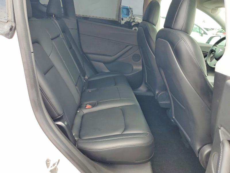 Продажа на аукционе авто 2021 Tesla Model Y, vin: 5YJYGDEE7MF078776, номер лота: 52957186