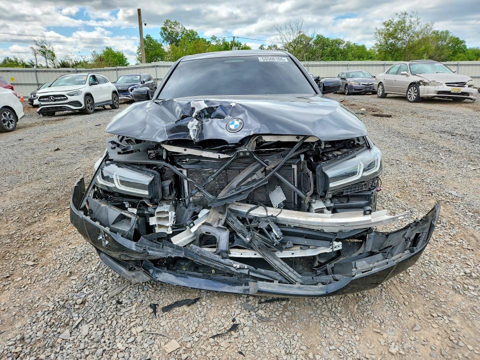 Продажа на аукционе авто 2021 Bmw M550xi, vin: WBA13BK05MCG72869, номер лота: 53566106