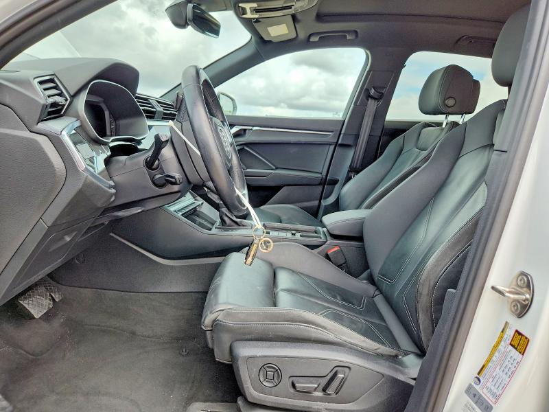 Продаж на аукціоні авто 2021 Audi Q3, vin: WA1DECF30M1093151, номер лоту: 53616716