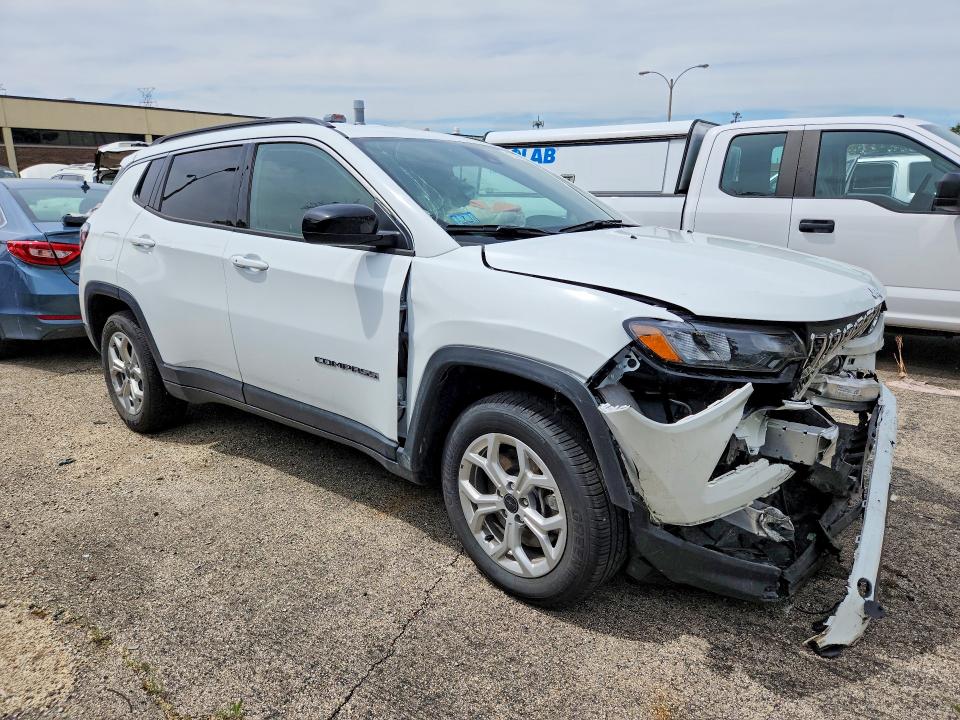 Продажа на аукционе авто 2025 Jeep Compass, vin: 3C4NJDBN0ST592945, номер лота: 54685496