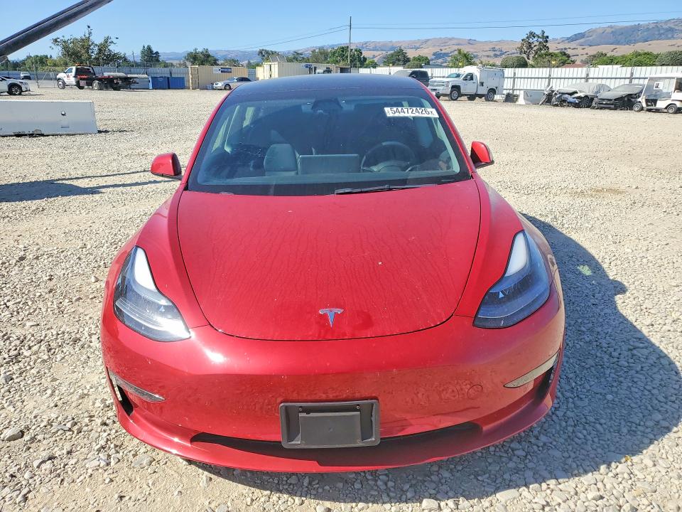 2021 Tesla Model 3 მანქანა იყიდება აუქციონზე, vin: 5YJ3E1EA4MF099984, აუქციონის ნომერი: 54472426