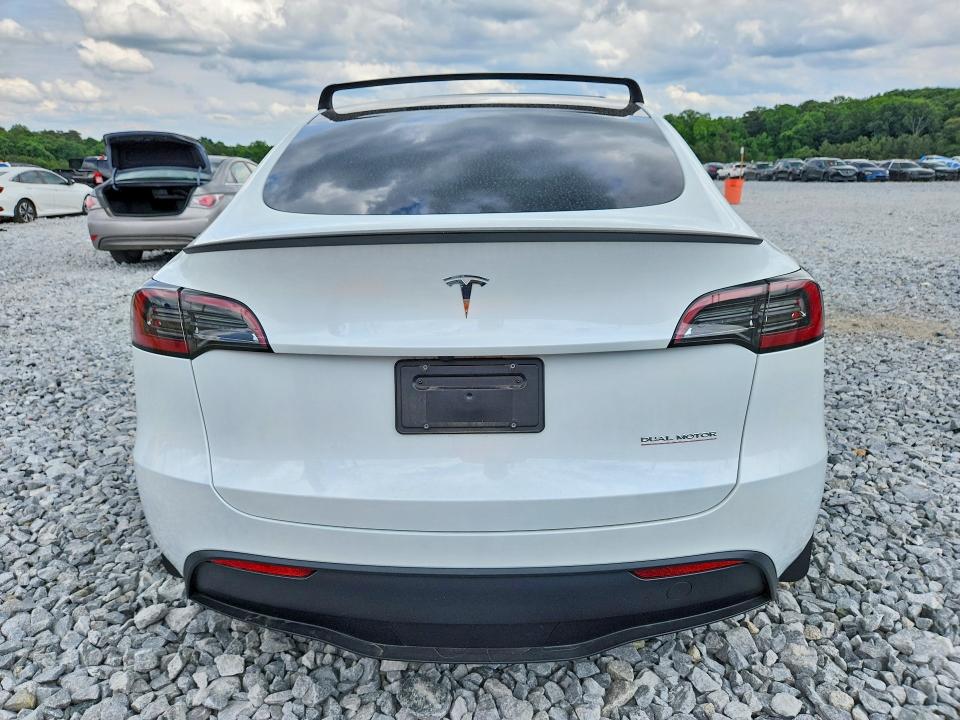 54726016 :رقم المزاد ، 7SAYGDEF5RA307245 vin ، 2024 Tesla Model Y مزاد بيع