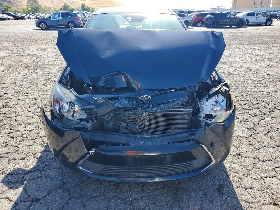 2018 Toyota Yaris Ia მანქანა იყიდება აუქციონზე, vin: 3MYDLBYV1JY304659, აუქციონის ნომერი: 53042486