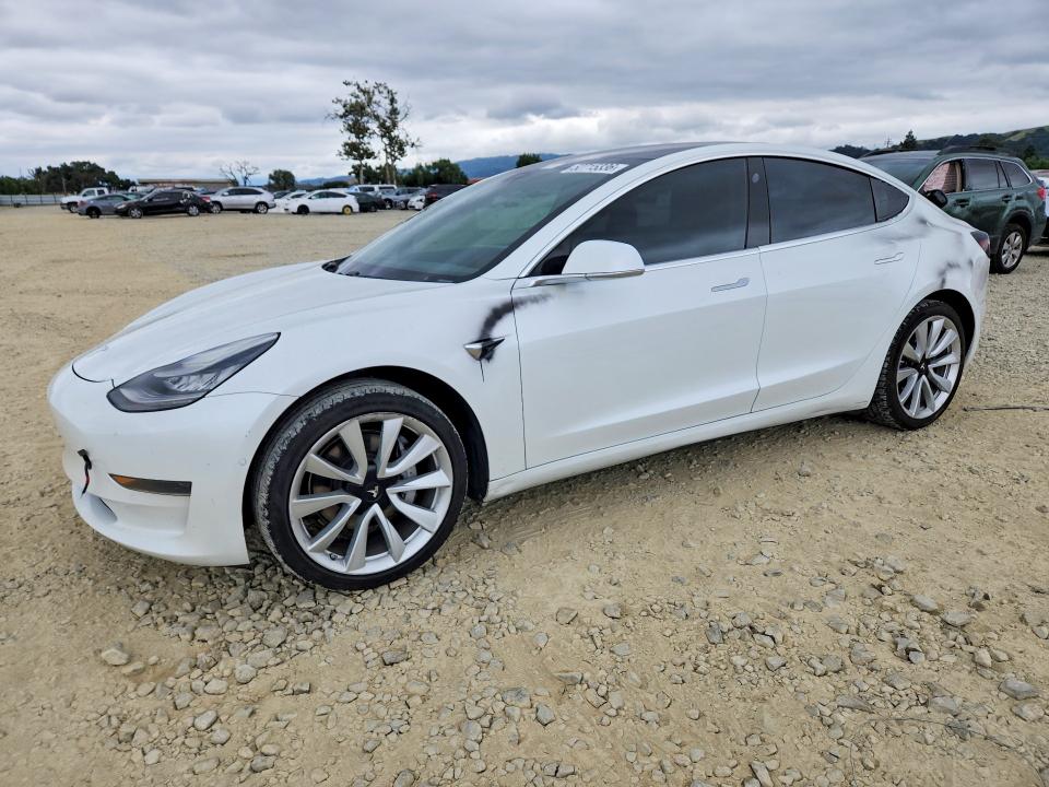 Продажа на аукционе авто 2020 Tesla Model 3, vin: 5YJ3E1EA4LF590957, номер лота: 52715336