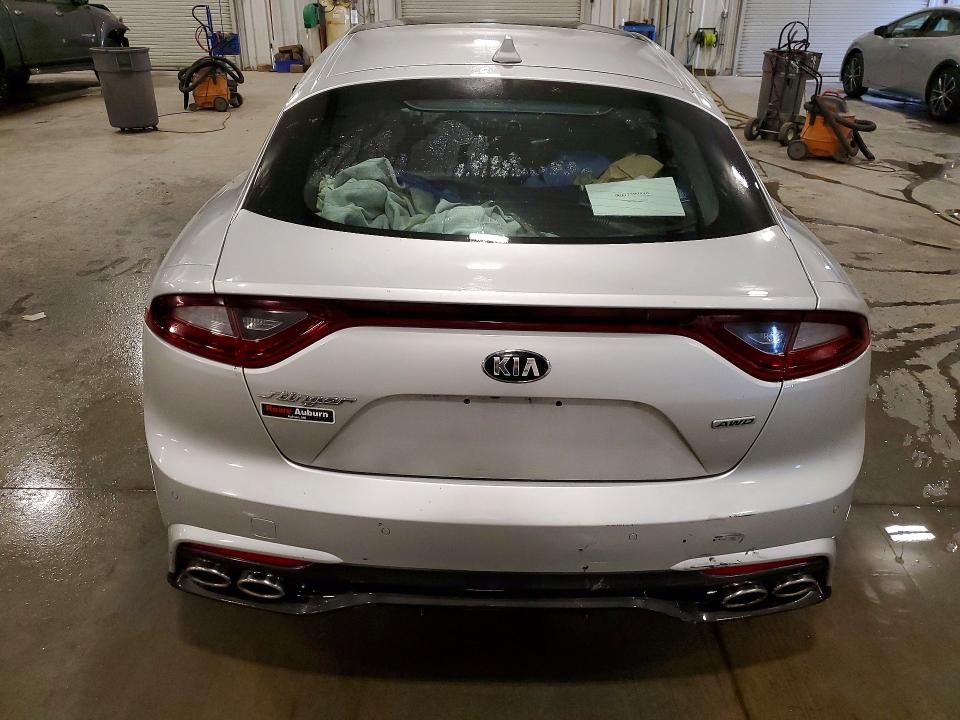 51691786 :رقم المزاد ، KNAE25LA6J6025577 vin ، 2018 Kia Stinger مزاد بيع