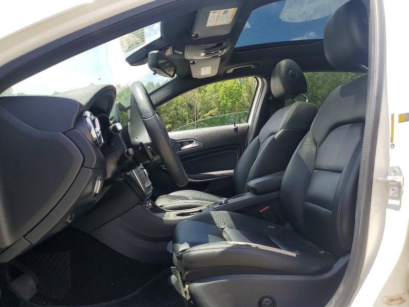 53097446 :رقم المزاد ، WDCTG4EB5JJ421275 vin ، 2018 Mercedes-benz Gla مزاد بيع