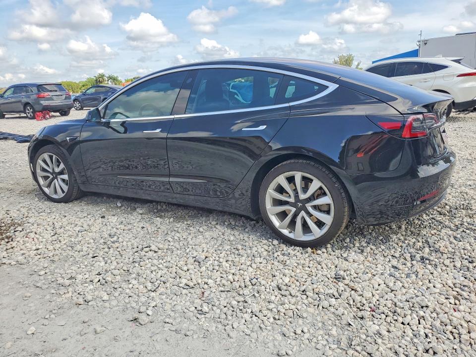 2018 Tesla Model 3 მანქანა იყიდება აუქციონზე, vin: 5YJ3E1EA9JF005884, აუქციონის ნომერი: 52575306