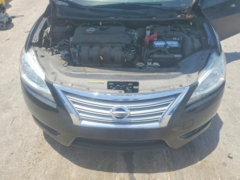 52697596 :رقم المزاد ، 3N1AB7AP8FY277502 vin ، 2015 Nissan Sentra مزاد بيع
