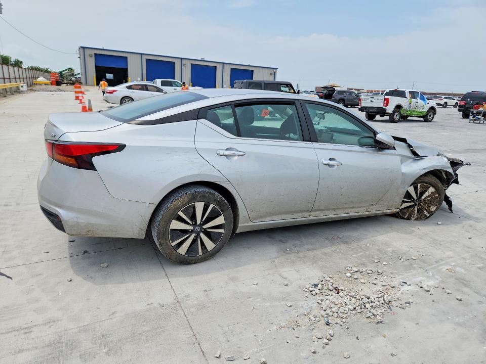 Продажа на аукционе авто 2022 Nissan Altima, vin: 1N4BL4DV2NN381198, номер лота: 54222256