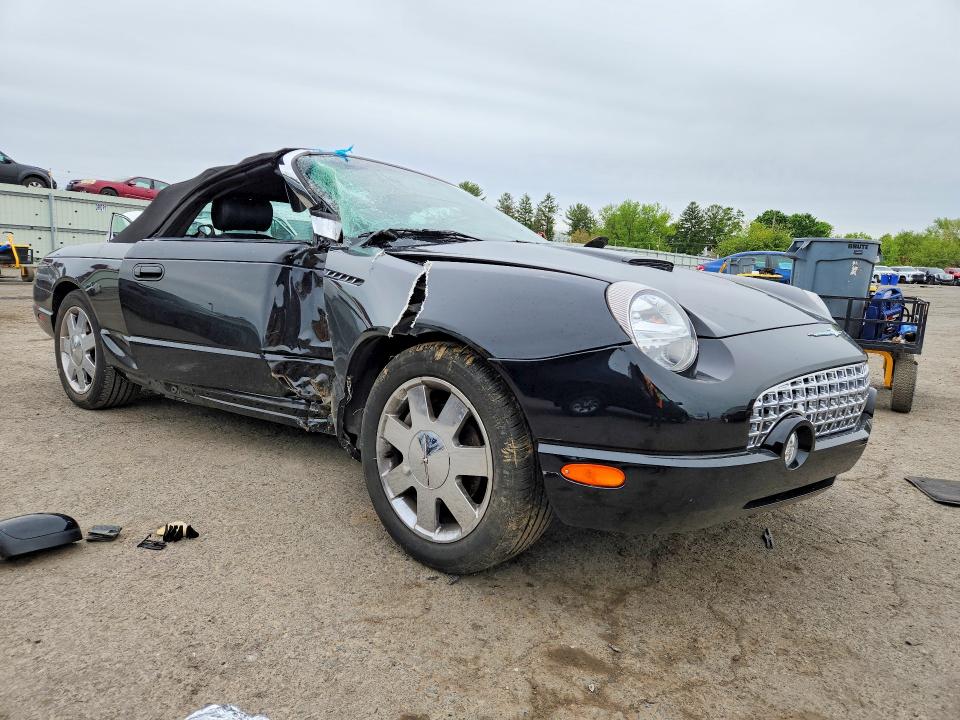 53046606 :رقم المزاد ، 1FAHP60A22Y114800 vin ، 2002 Ford Thunderbird مزاد بيع