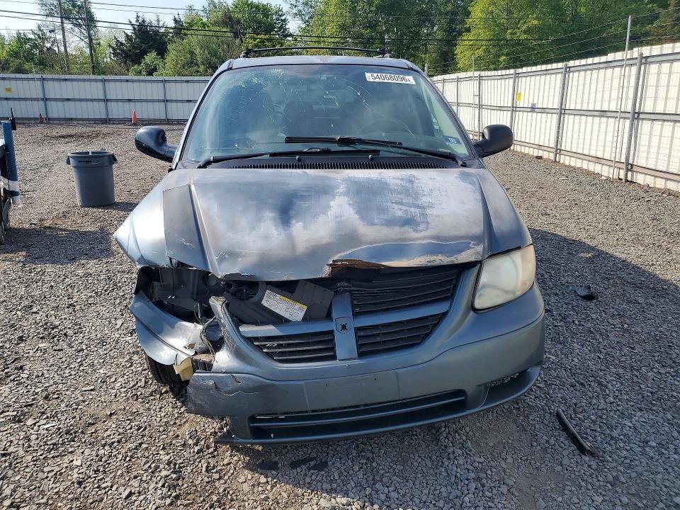 54068096 :رقم المزاد ، 1D4GP24R75B220622 vin ، 2005 Dodge Grand Caravan مزاد بيع