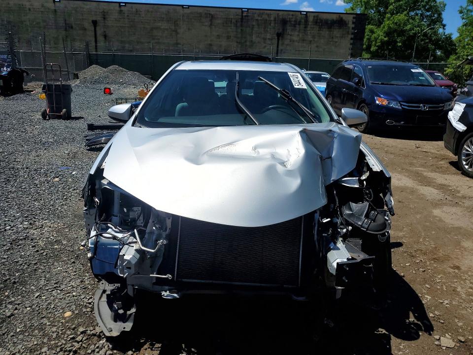 2018 Toyota Corolla მანქანა იყიდება აუქციონზე, vin: 2T1BURHE7JC102601, აუქციონის ნომერი: 54441406