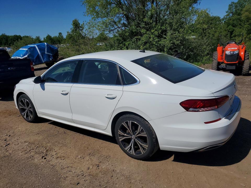 Продажа на аукционе авто 2022 Volkswagen Passat, vin: 1VWSA7A3XNC001554, номер лота: 54049296