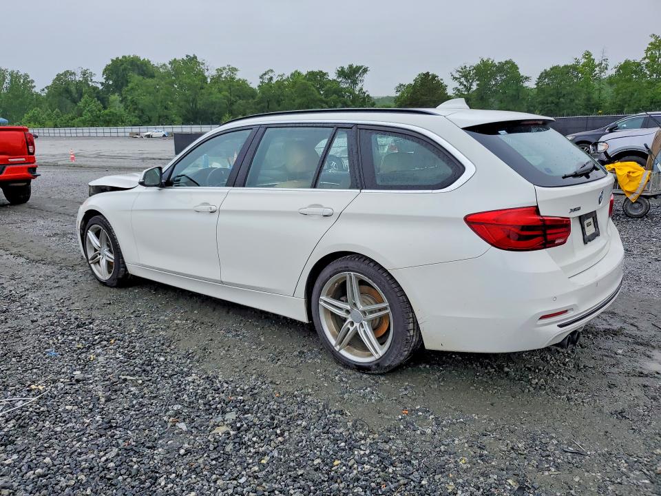 54701526 :رقم المزاد ، WBA8K3C38HA023176 vin ، 2017 Bmw 330 مزاد بيع