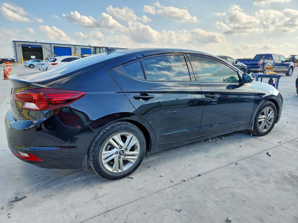 2020 Hyundai Elantra მანქანა იყიდება აუქციონზე, vin: KMHD84LF2LU991261, აუქციონის ნომერი: 54165286