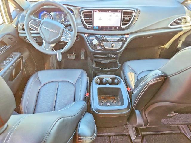 2025 Chrysler Pacifica მანქანა იყიდება აუქციონზე, vin: 2C4RC1BG8SR581321, აუქციონის ნომერი: 53008856