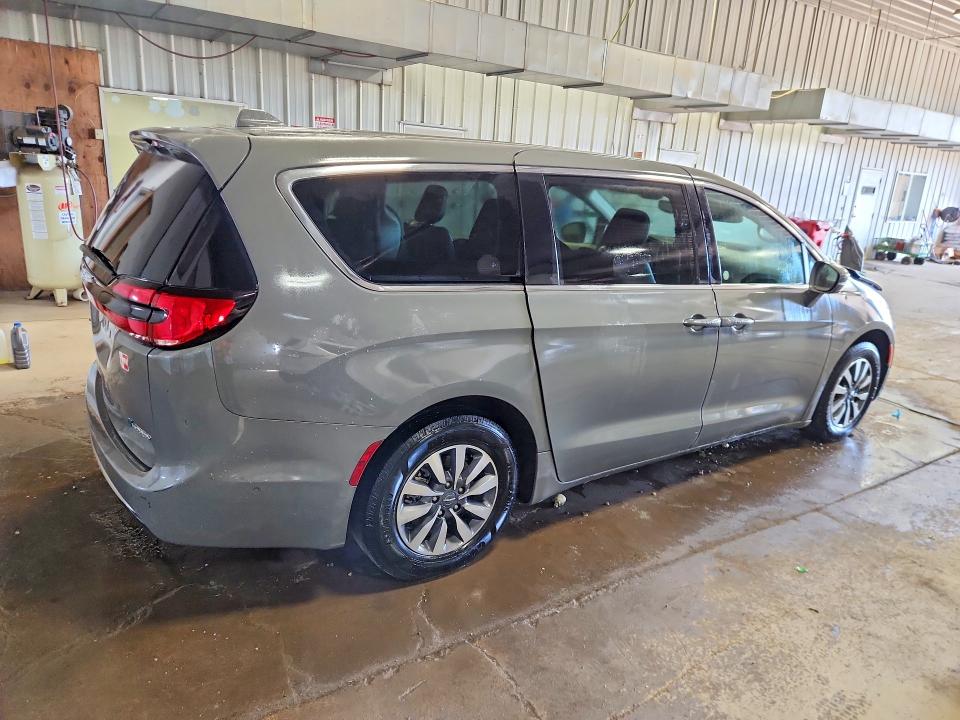 Продажа на аукционе авто 2022 Chrysler Pacifica, vin: 2C4RC1L74NR124248, номер лота: 53263316
