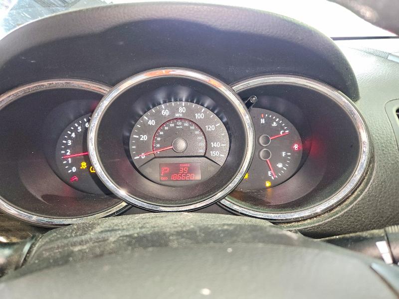 2011 Kia Sorento მანქანა იყიდება აუქციონზე, vin: 5XYKTDA23BG116491, აუქციონის ნომერი: 54585346