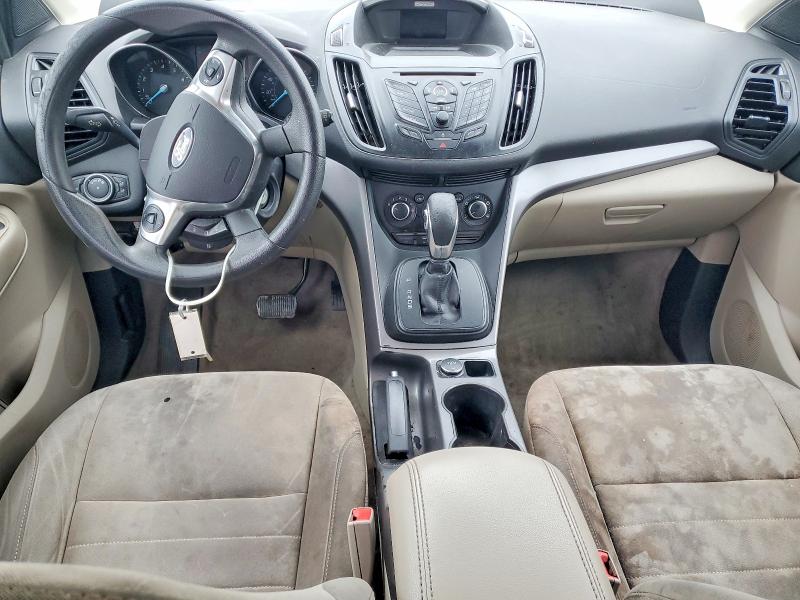 2015 Ford Escape მანქანა იყიდება აუქციონზე, vin: 1FMCU0GX7FUC88584, აუქციონის ნომერი: 53816746