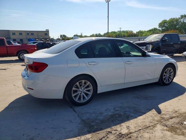 53095386 :رقم المزاد ، WBA8E1G30HNU16507 vin ، 2017 Bmw 320 مزاد بيع