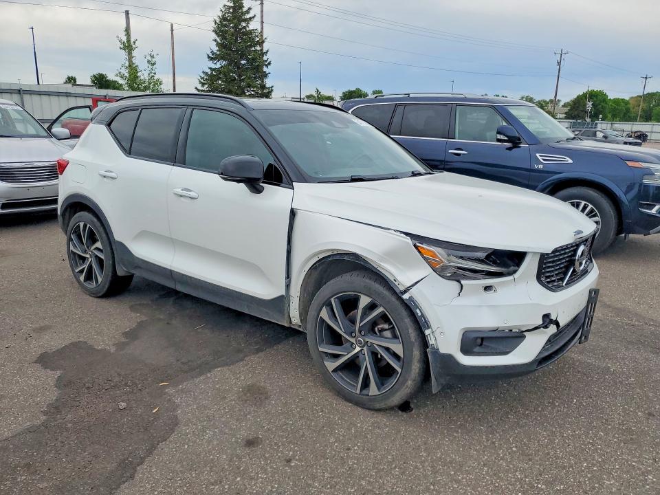 2020 Volvo Xc40 მანქანა იყიდება აუქციონზე, vin: YV4162UM3L2221478, აუქციონის ნომერი: 54711456