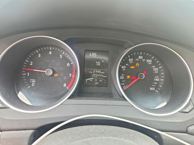 53926696 :رقم المزاد ، 3VW167AJ3HM319837 vin ، 2017 Volkswagen Jetta مزاد بيع
