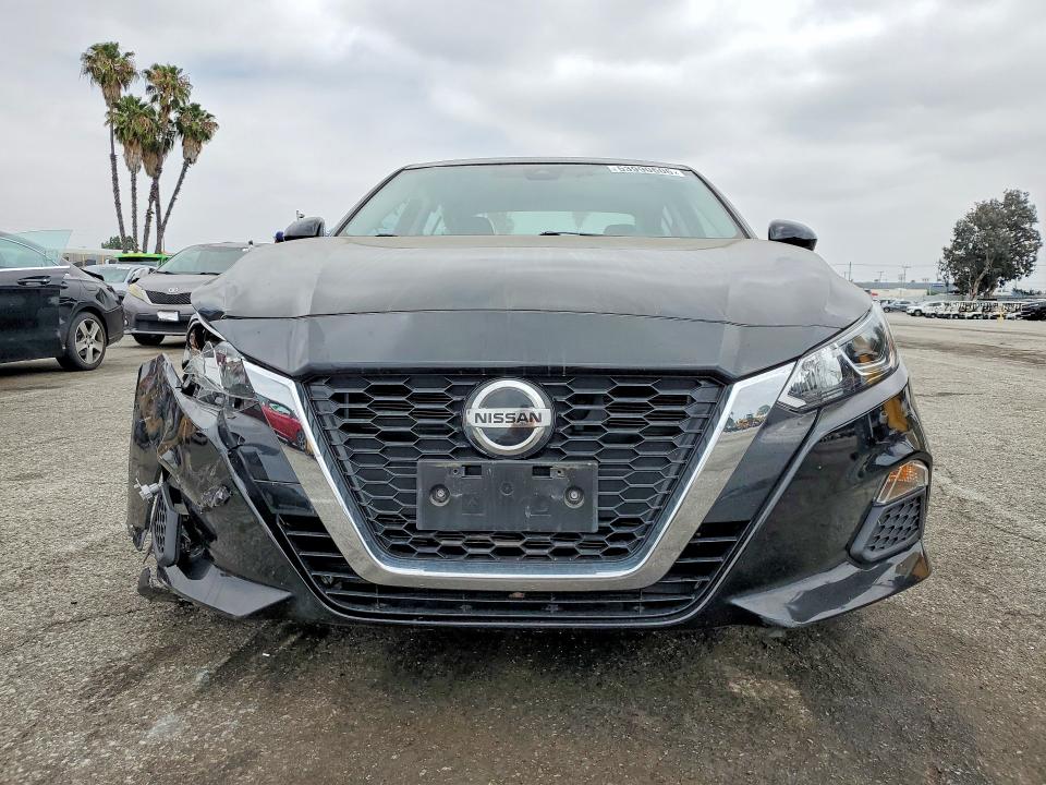 Продаж на аукціоні авто 2021 Nissan Altima, vin: 1N4BL4BV5MN417659, номер лоту: 53990606