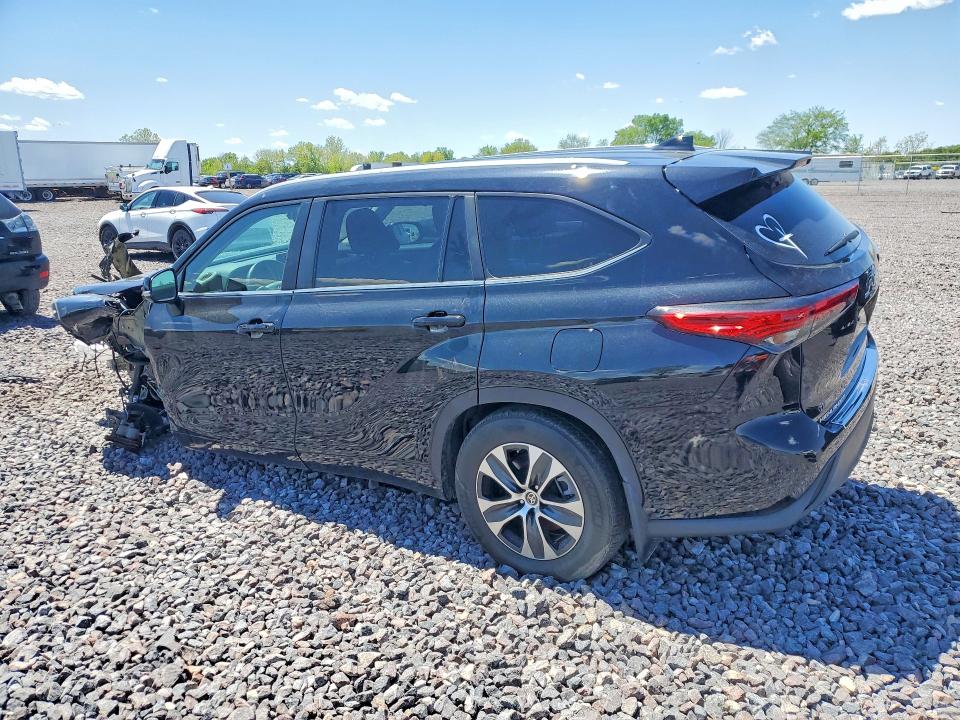 53106426 :رقم المزاد ، 5TDKDRBH7PS506999 vin ، 2023 Toyota Highlander مزاد بيع