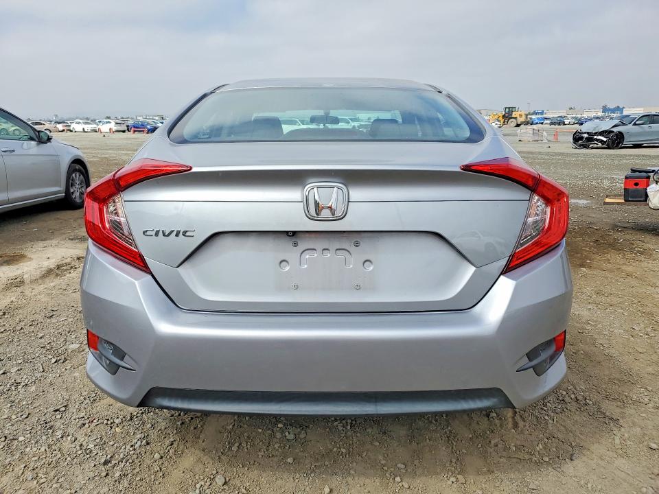 52886866 :رقم المزاد ، 2HGFC2F59GH553706 vin ، 2016 Honda Civic مزاد بيع