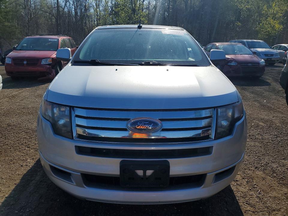 51869366 :رقم المزاد ، 2FMDK4AC6ABB10932 vin ، 2010 Ford Edge مزاد بيع