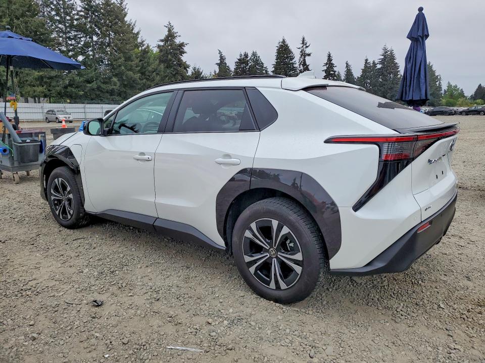 2024 Toyota Bz4x მანქანა იყიდება აუქციონზე, vin: JTMABACA6RA064723, აუქციონის ნომერი: 52062416