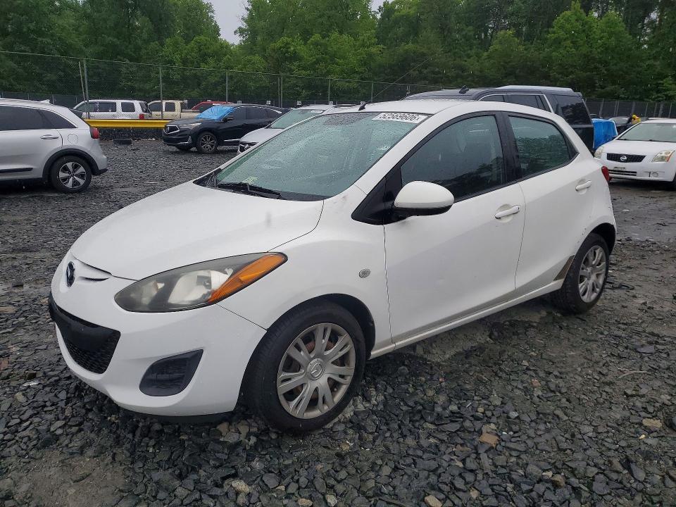 52569606 :رقم المزاد ، JM1DE1HZ8B0105125 vin ، 2011 Mazda Mazda2 مزاد بيع