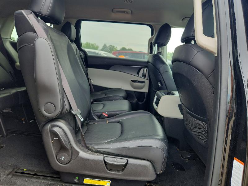 54681756 :رقم المزاد ، KNDNB4H32P6290903 vin ، 2023 Kia Carnival مزاد بيع