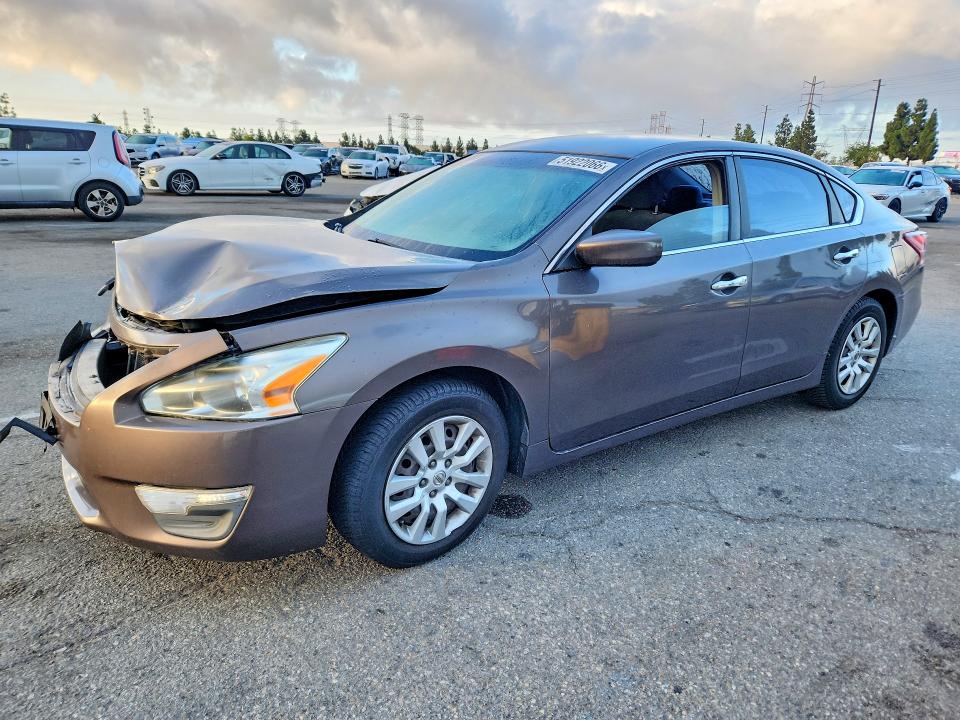 2013 Nissan Altima მანქანა იყიდება აუქციონზე, vin: 1N4AL3AP3DN403090, აუქციონის ნომერი: 51922066