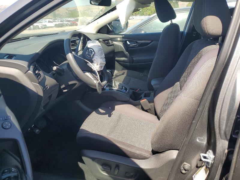 52854356 :رقم المزاد ، JN1BJ1CP8HW002854 vin ، 2017 Nissan Rogue Sport مزاد بيع