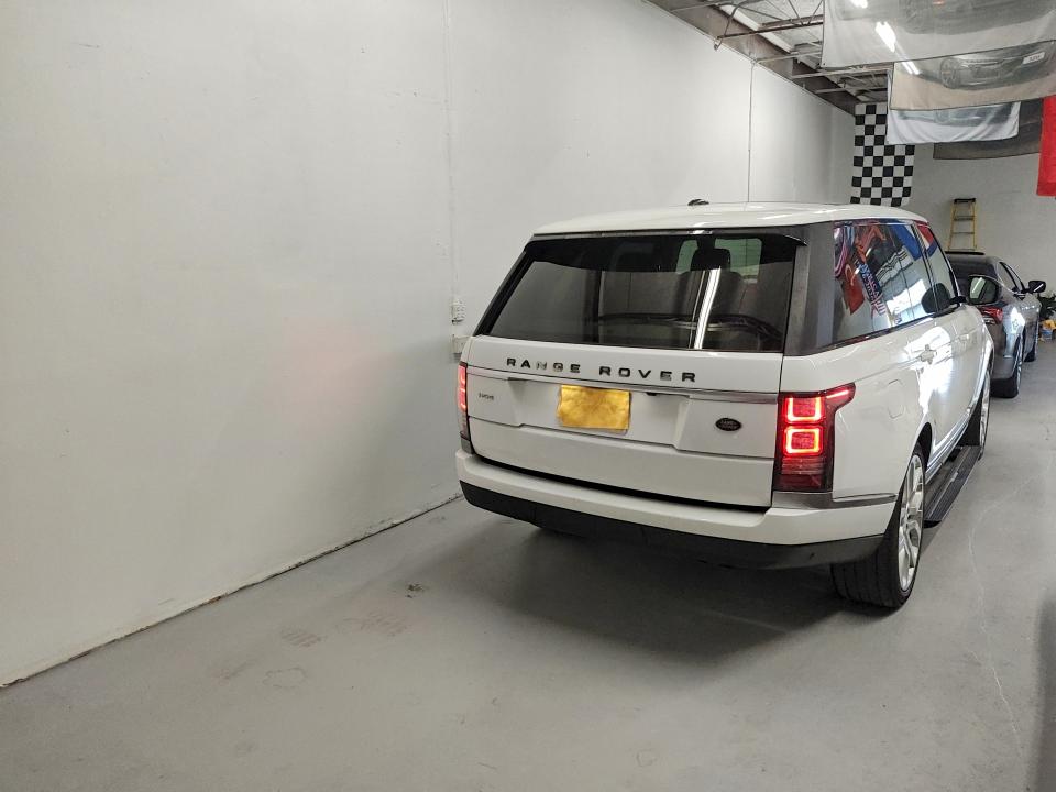 Продаж на аукціоні авто 2014 Land Rover Range Rover, vin: SALGS2WF8EA168379, номер лоту: 54641466