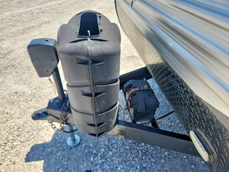 Aukcja sprzedaży 2018 Jayflight Recreational Vehicle (rv), vin: 1UJBJ0BR5J1TC0472, numer aukcji: 53097656