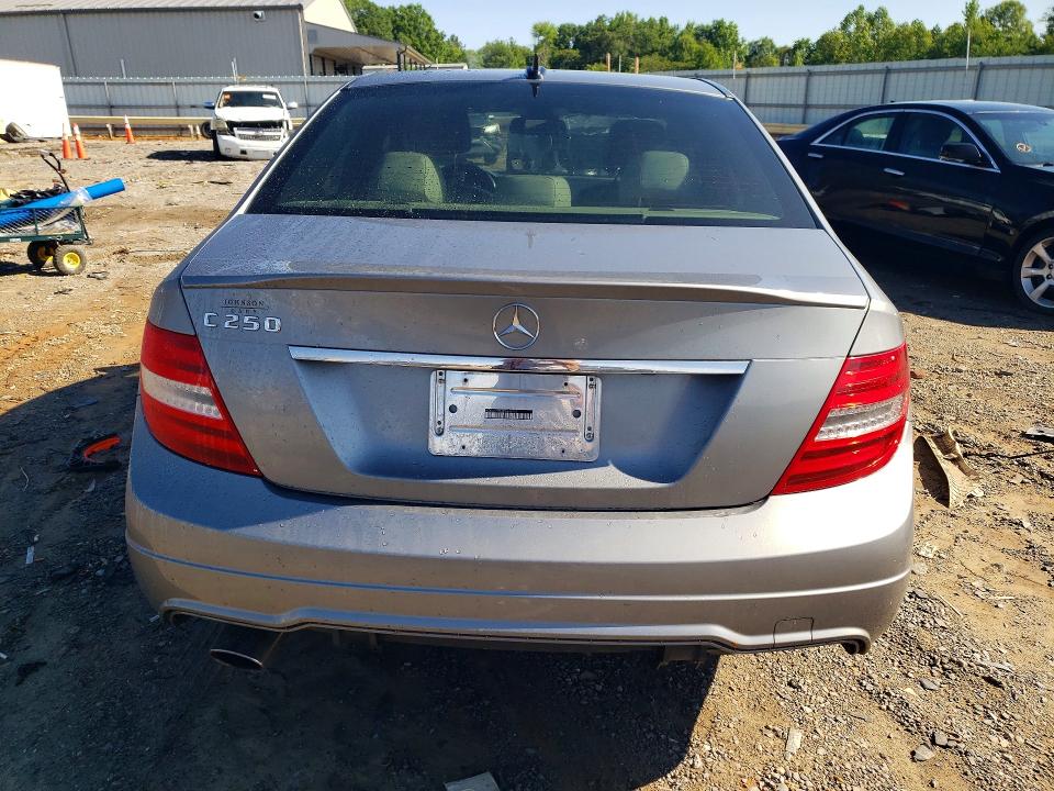 Продаж на аукціоні авто 2013 Mercedes-benz C, vin: WDDGF4HB3DA848762, номер лоту: 53052076