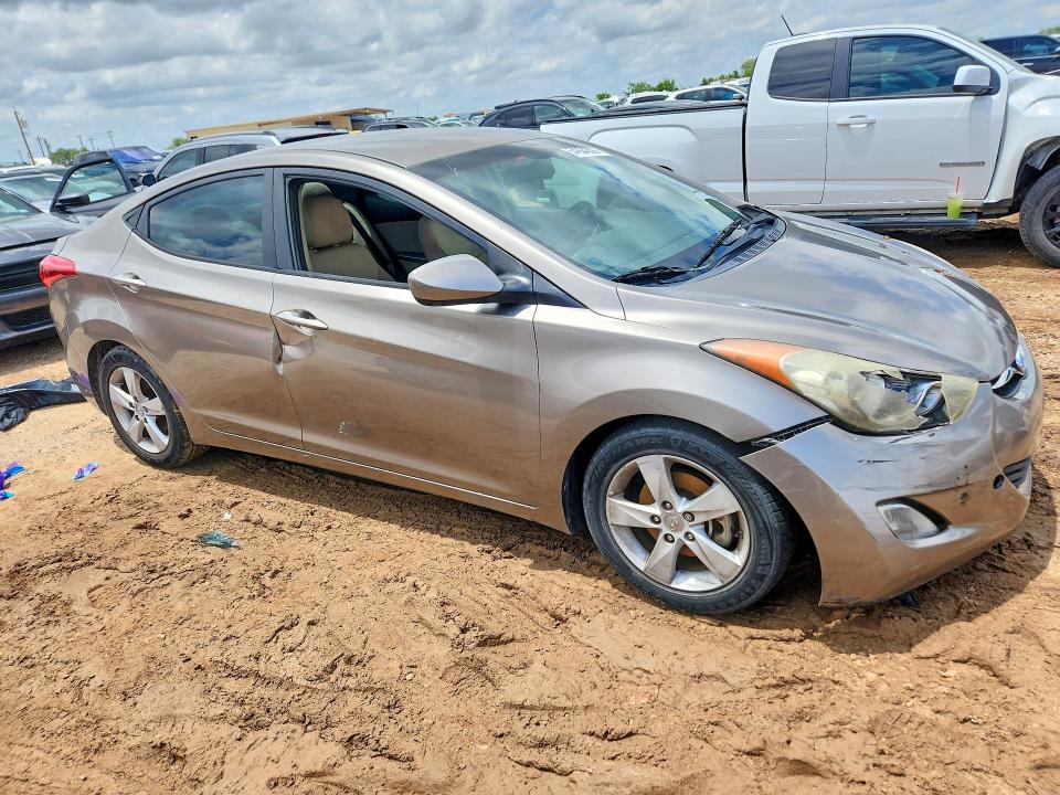 2013 Hyundai Elantra მანქანა იყიდება აუქციონზე, vin: 5NPDH4AE6DH323120, აუქციონის ნომერი: 54864356